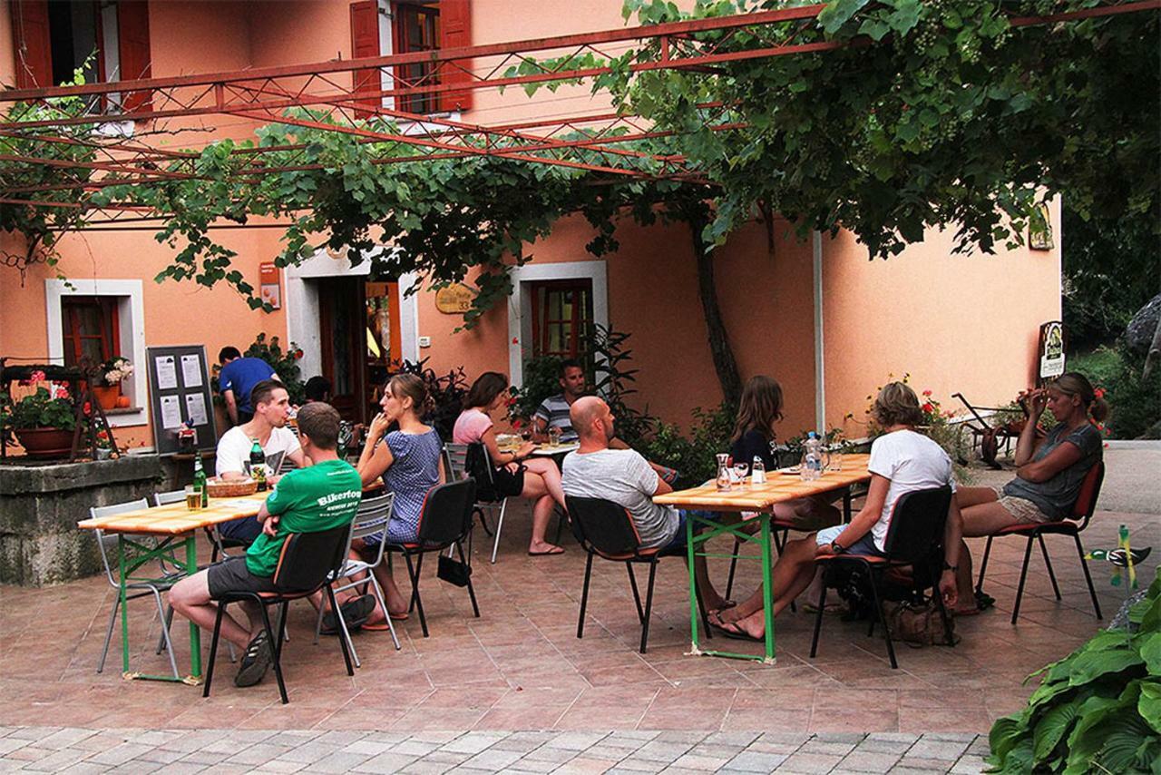 Tourist Farm Dujceva Domacija Villa Vremski Britof Exterior foto