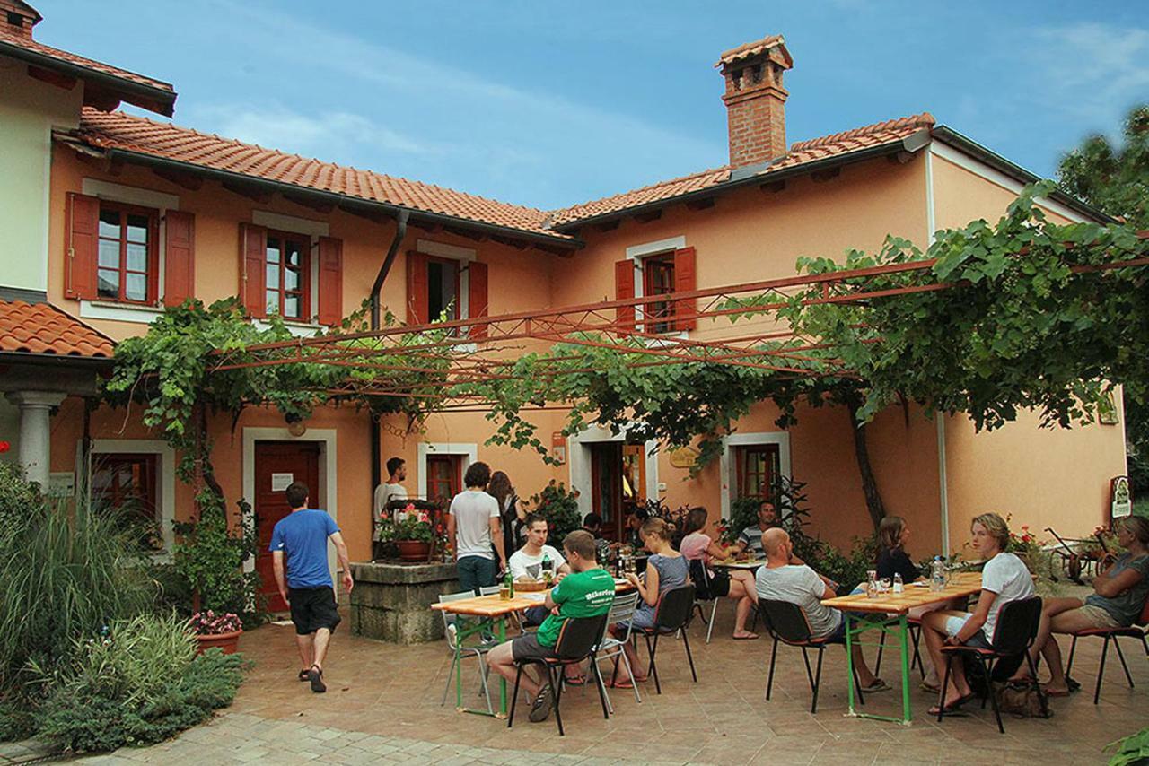 Tourist Farm Dujceva Domacija Villa Vremski Britof Exterior foto